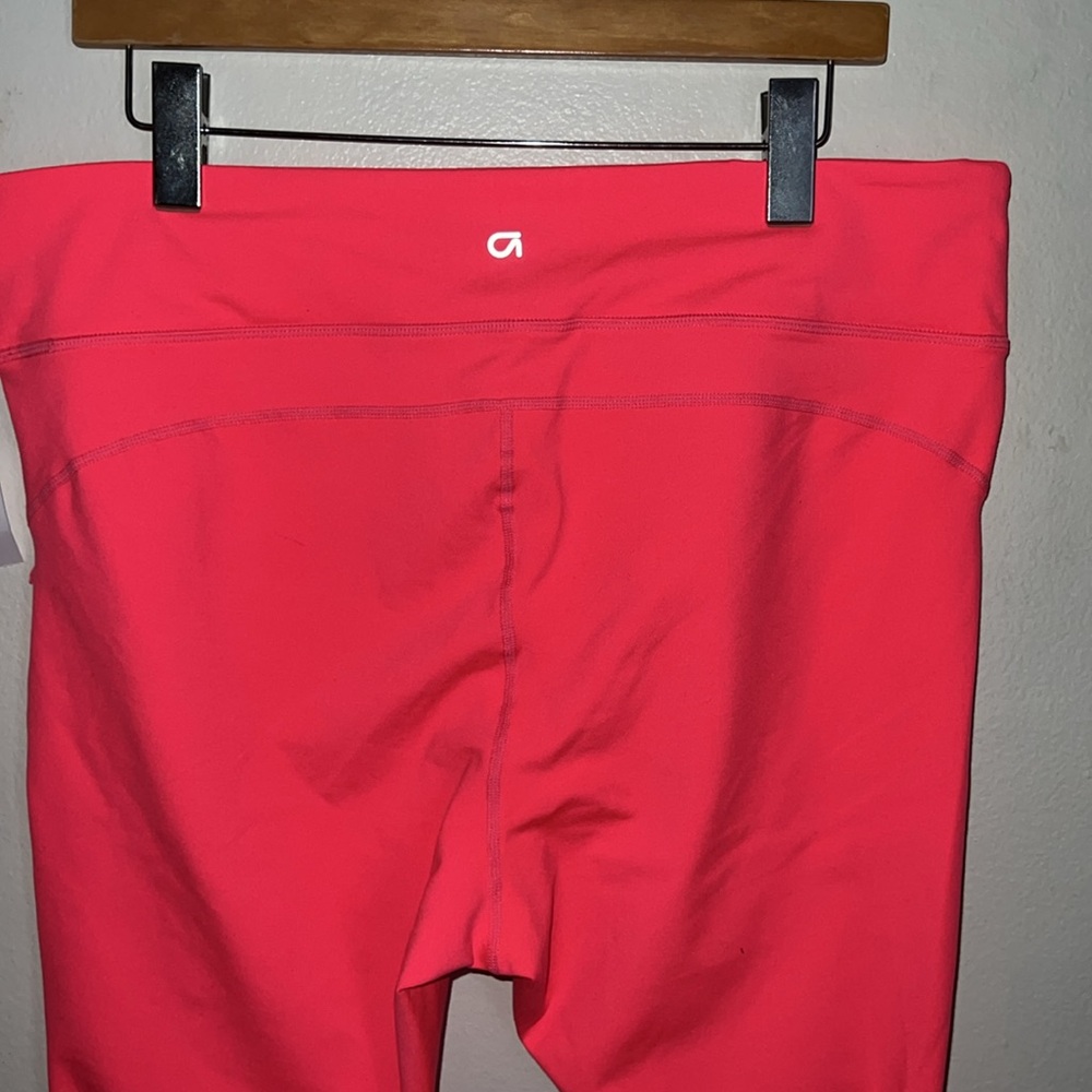NWT GAP leggings. Size XL. Color: hot pink. - Picture 3 of 5
